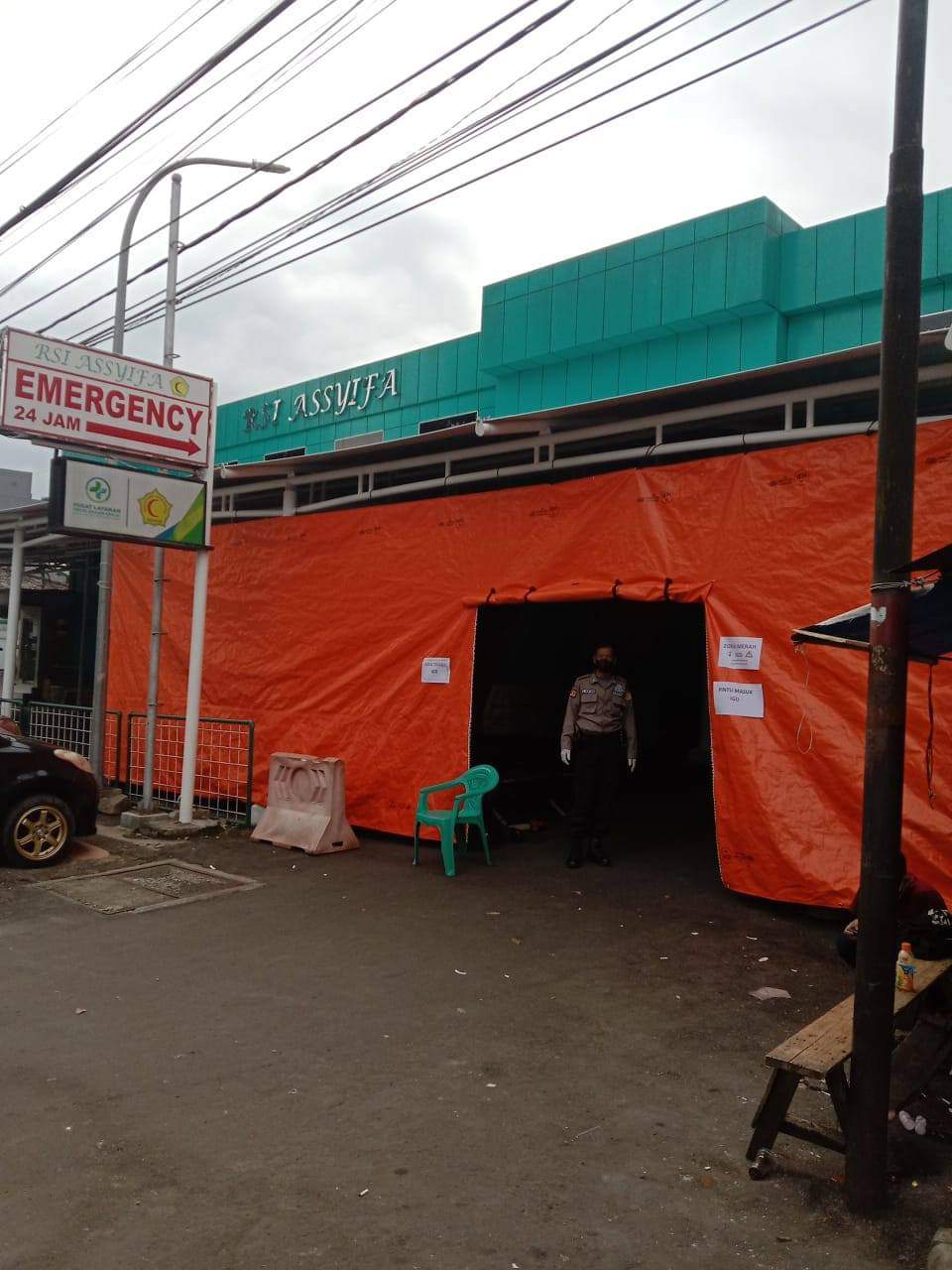 Tenda Darurat Untuk Perawatan Pasien Covid-19